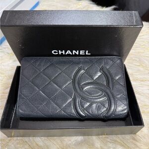 Chanel CC Combon Line Lambskin Soft leather Bifold Wallet Black with Box